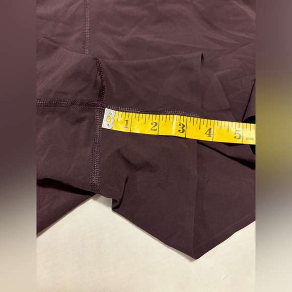 Athleta, Run with it Shorts, burgundy, XL - Picture 9 of 10